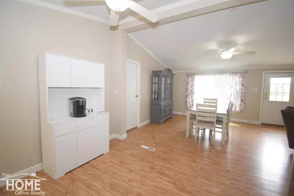 795 Coventry Street, Owosso, MI 48867