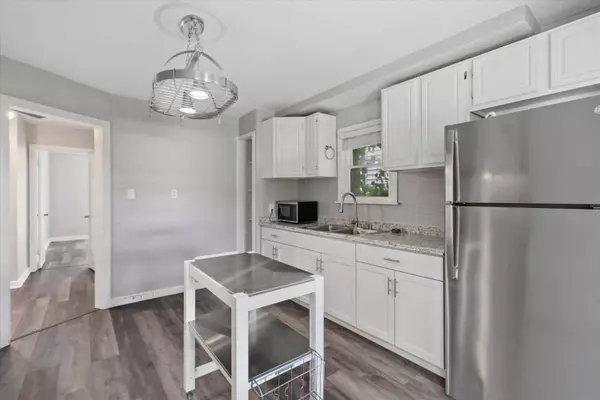 4216 W Burleigh, Milwaukee, WI 53210