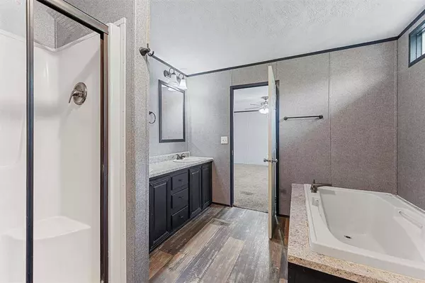 23811 Saxon WAY, Hockley, TX 77447