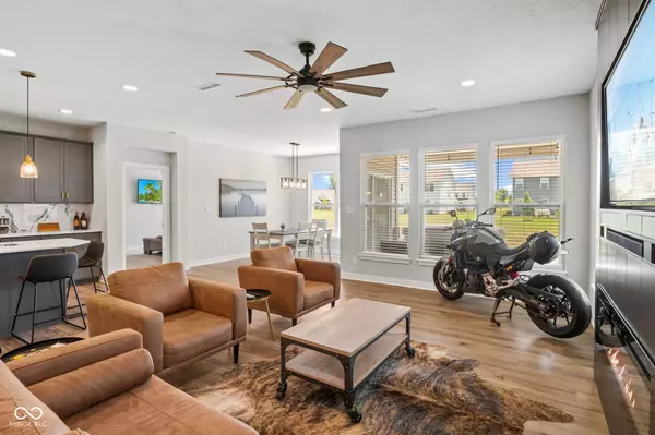 67 Hovden DR, Cicero, IN 46034