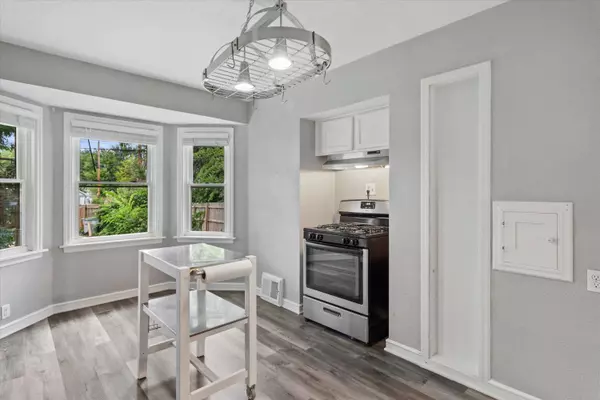 4216 W Burleigh, Milwaukee, WI 53210