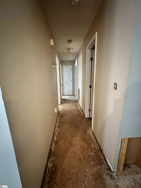 30 County Cork Drive, Greenville, SC 29611