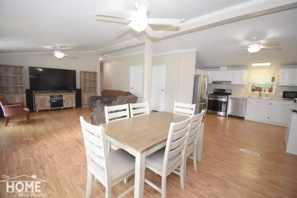 795 Coventry Street, Owosso, MI 48867