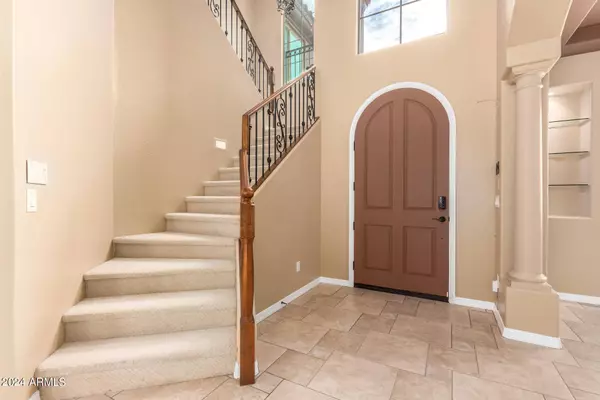 3658 E LOS GATOS Drive, Phoenix, AZ 85050