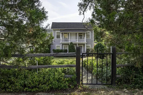 1685 Old Highway 99 HWY S, Ashland, OR 97520