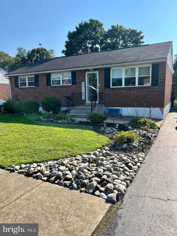 46 IVY LN, New Castle, DE 19720