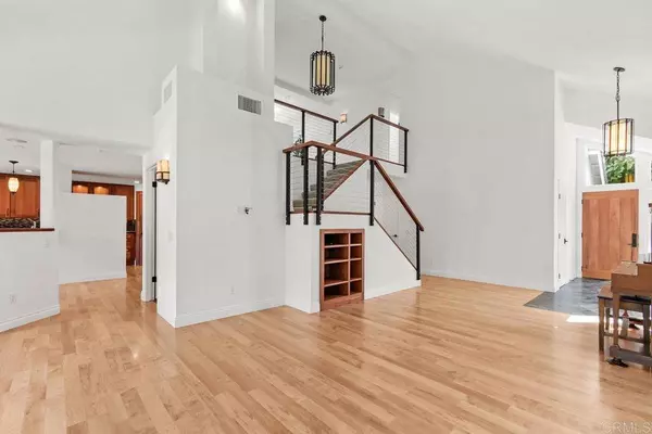 3012 Rana Ct, Carlsbad, CA 92009