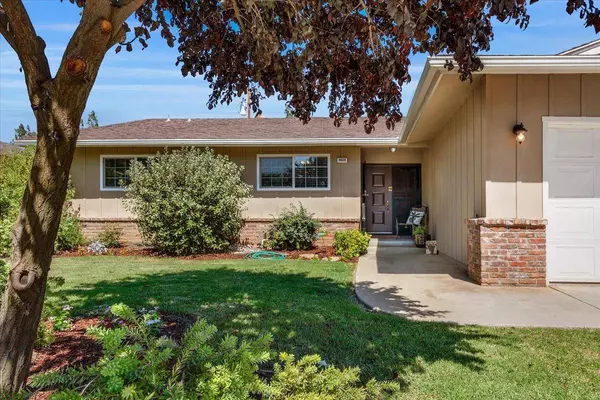 5628 N 9Th Street, Fresno, CA 93710