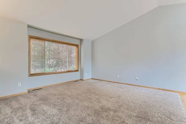 18841 Dupont WAY, Farmington, MN 55024