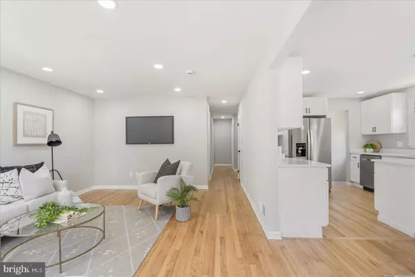 100 16TH AVE, Brooklyn, MD 21225