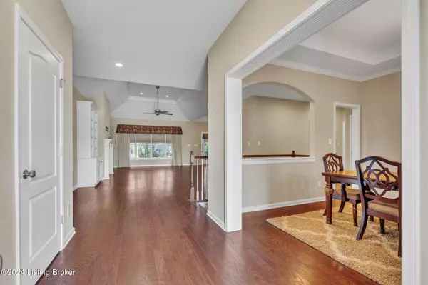 11805 Timberland Dr, Louisville, KY 40291