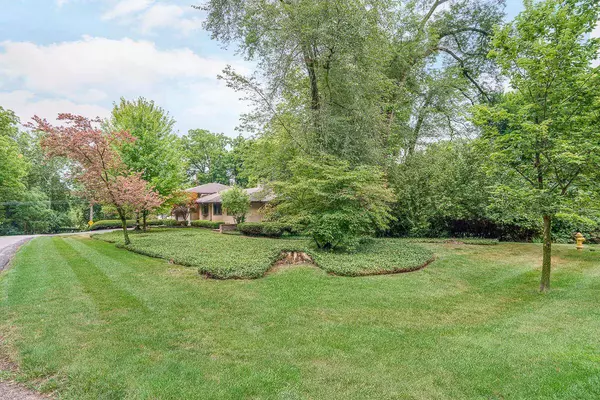 2520 Charing Road, Columbus, OH 43221