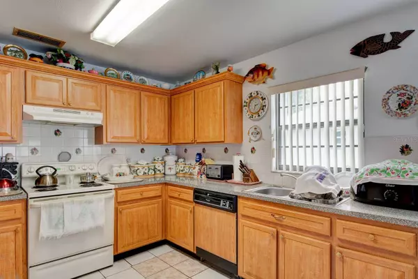 1466 LONDRA LN, Kissimmee, FL 34744