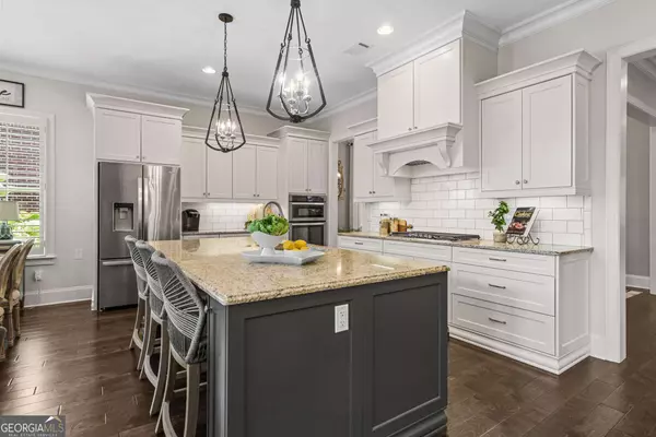 2040 Creekstone Point DR, Cumming, GA 30041