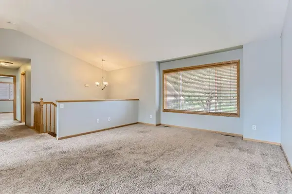 18841 Dupont WAY, Farmington, MN 55024