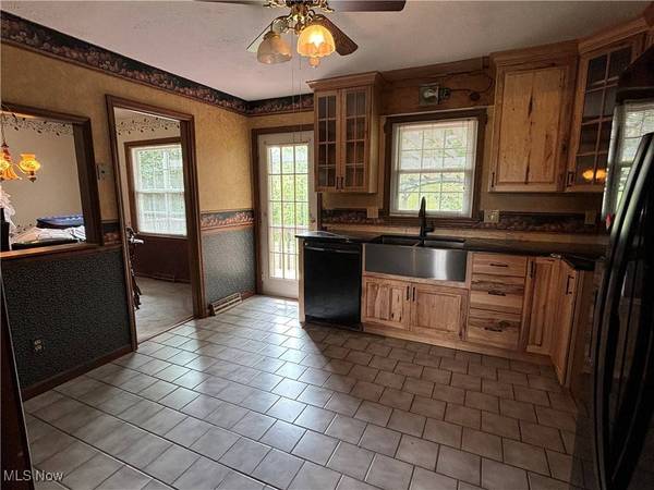 72450 Colerain RD, Dillonvale, OH 43935