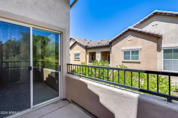 14575 W MOUNTAIN VIEW Boulevard #322, Surprise, AZ 85374