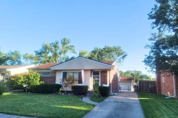 1519 Woodlawn Avenue, Royal Oak, MI 48073