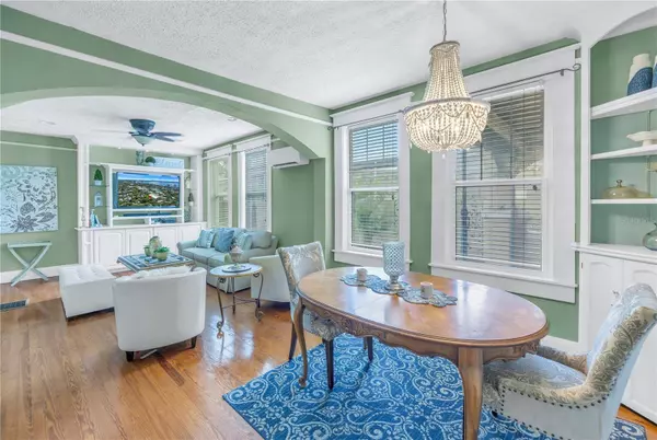 3103 W WALLCRAFT AVE, Tampa, FL 33611