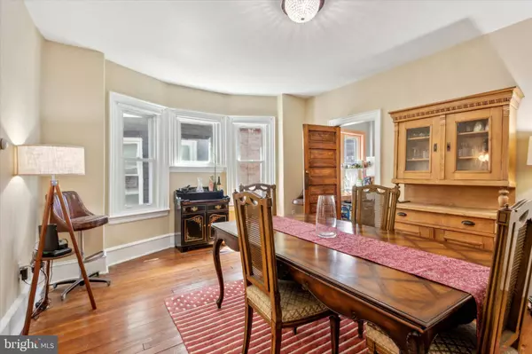 1206 S 52ND ST, Philadelphia, PA 19143