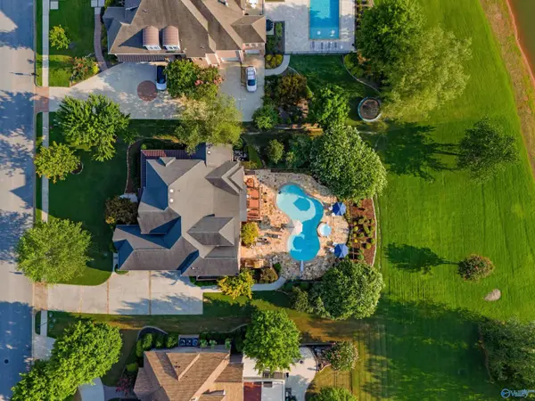 117 Coveshire Place, Madison, AL 35758