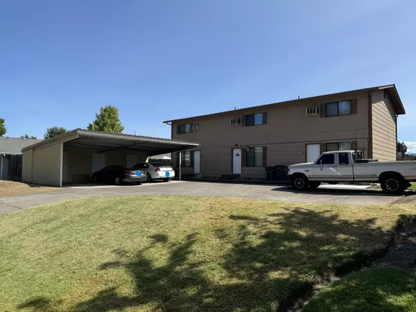 140 Omni CIR, Medford, OR 97501