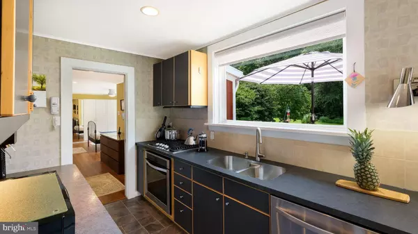 606 HULMEVILLE AVE, Langhorne, PA 19047