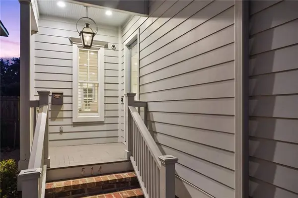 514 BELLECASTLE ST, New Orleans, LA 70115