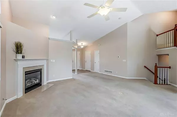 35 Black Walnut Drive, Springboro, OH 45066