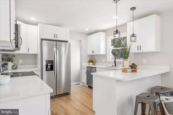 100 16TH AVE, Brooklyn, MD 21225