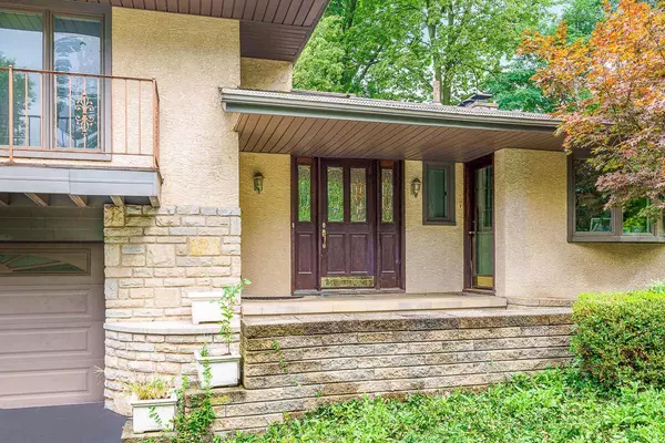 2520 Charing Road, Columbus, OH 43221