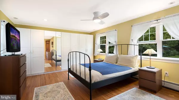 606 HULMEVILLE AVE, Langhorne, PA 19047