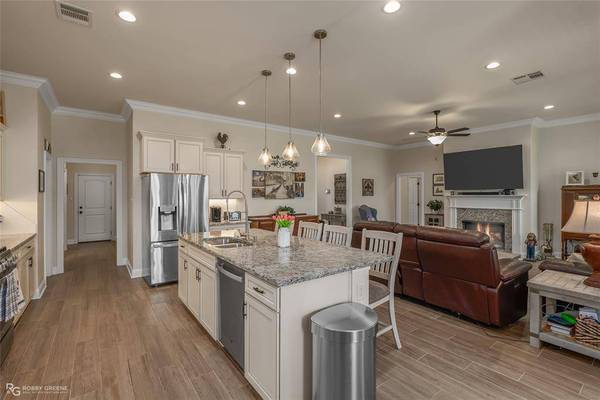 606 Flowstone Crossing, Benton, LA 71006