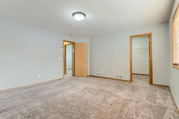 18841 Dupont WAY, Farmington, MN 55024