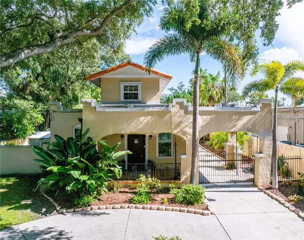 3103 W WALLCRAFT AVE, Tampa, FL 33611