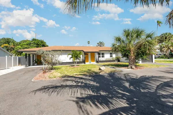 209 & 215 S Riverside DR, Indialantic, FL 32903