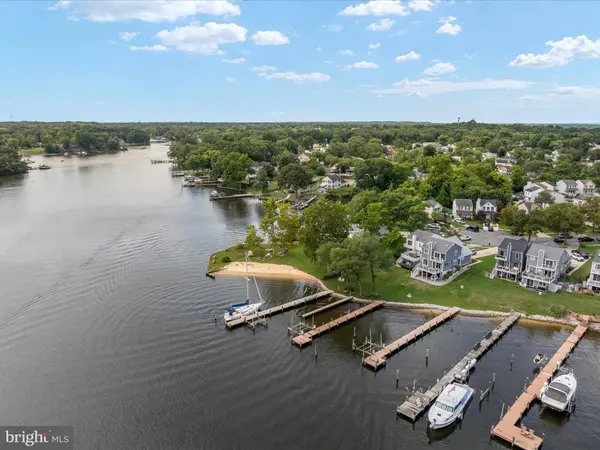 156 COTTAGE GROVE DR, Pasadena, MD 21122