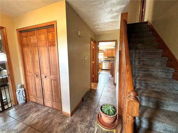 67016 Graham RD, St. Clairsville, OH 43950