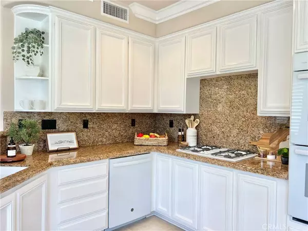 30 Mallorca, Lake Forest, CA 92610