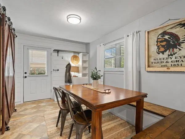 400 Sherman Street, Tioga, TX 76271