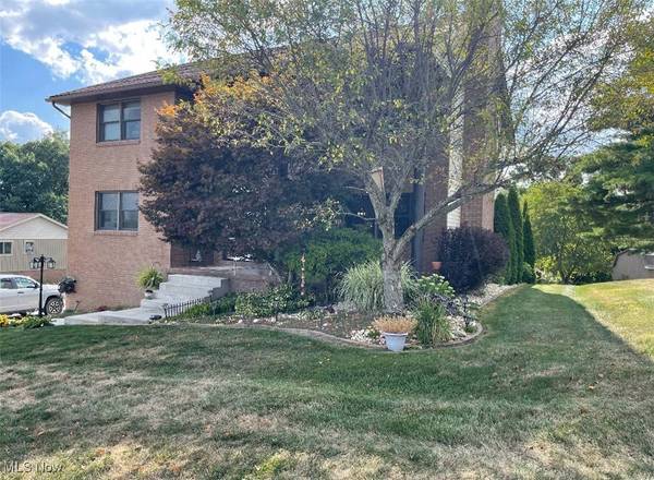 67016 Graham RD, St. Clairsville, OH 43950