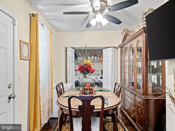 212 E 13TH ST, Wilmington, DE 19801