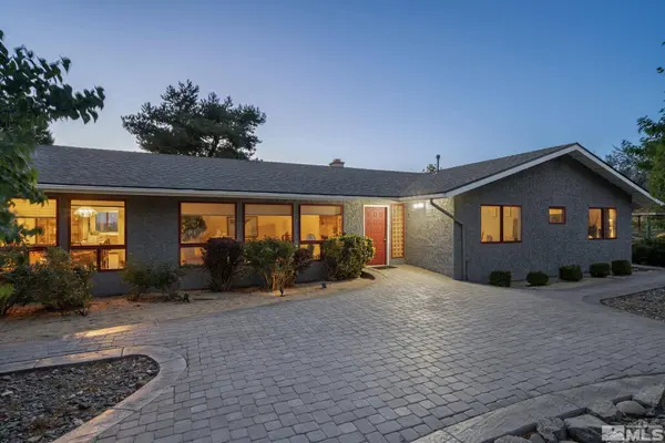 5215 Cypress Point Dr, Reno, NV 89502