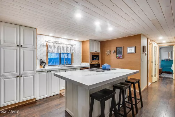 8240 E DESERT Trail, Mesa, AZ 85208