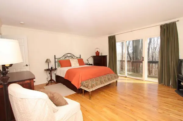 61 Main Ter, Bloomfield Twp., NJ 07003