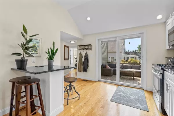 9 Crescent Road, Weymouth, MA 02191