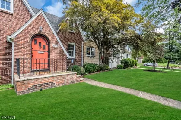 1808 Summit Ter, Linden City, NJ 07036