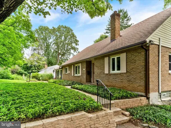 112 OAK LN, West Chester, PA 19382