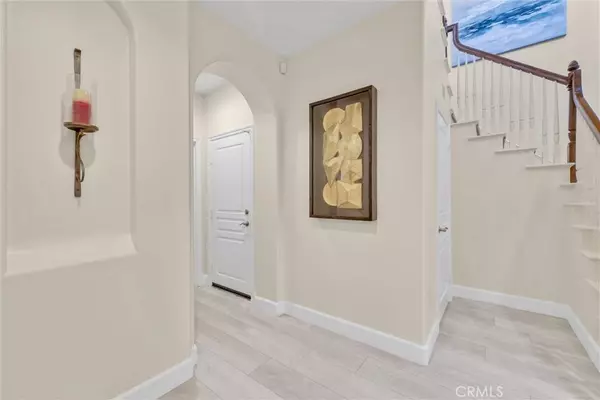 62 Logan, Irvine, CA 92620