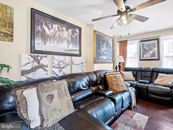 212 E 13TH ST, Wilmington, DE 19801